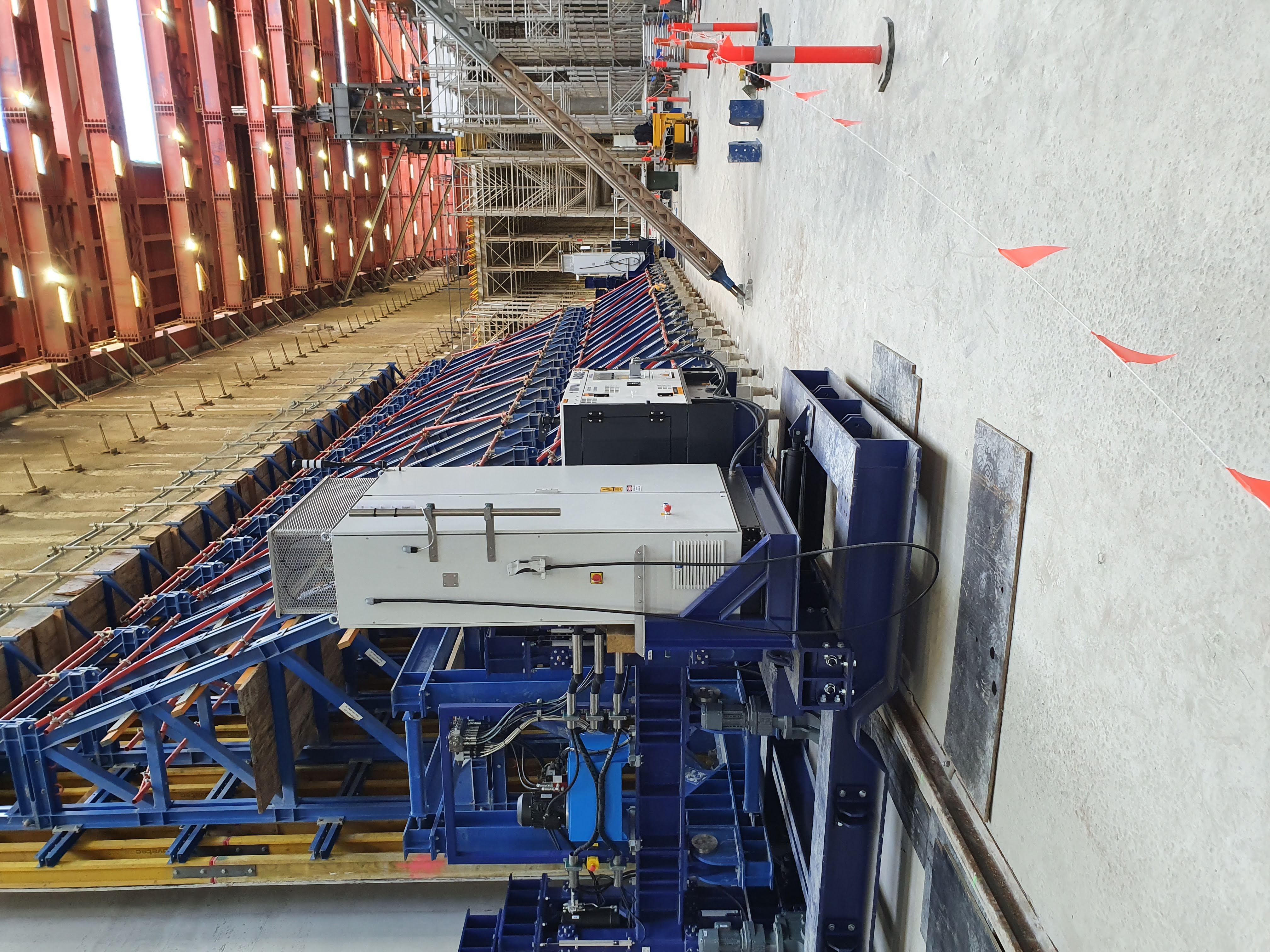 80-tonne formwork trolley positioned in the cast-in-place wall section